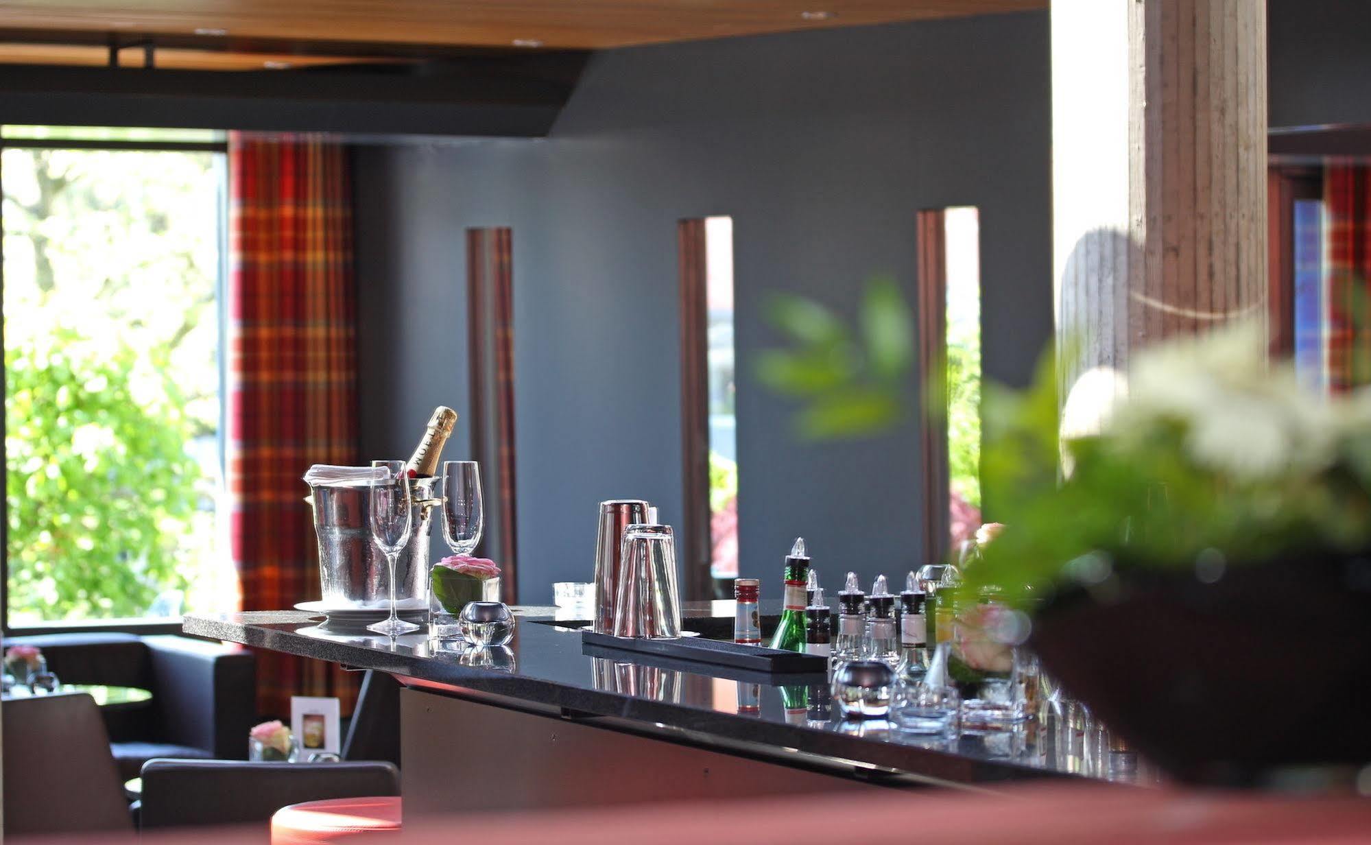 Wellness Hotel Tenedo - Thermalquellen Resort Bad Zurzach Exterior photo